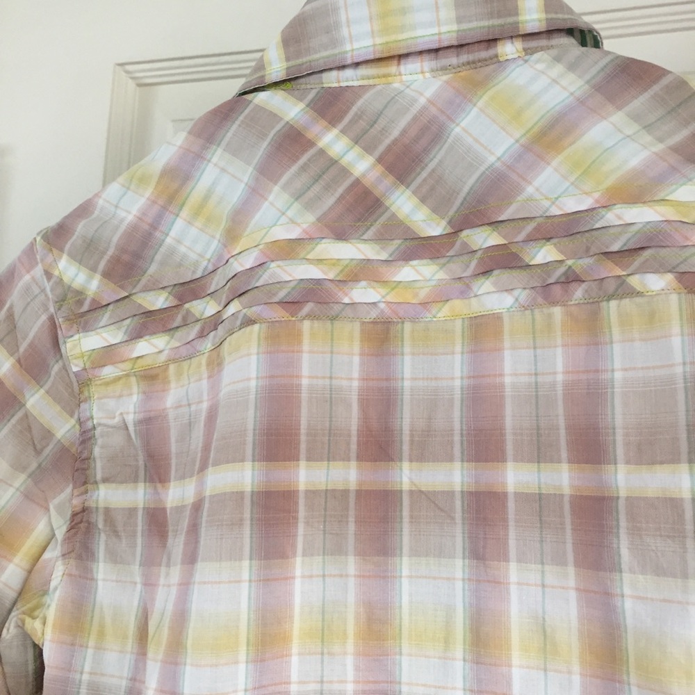 Zimberg Button Down Blouse - Picture 5 of 5